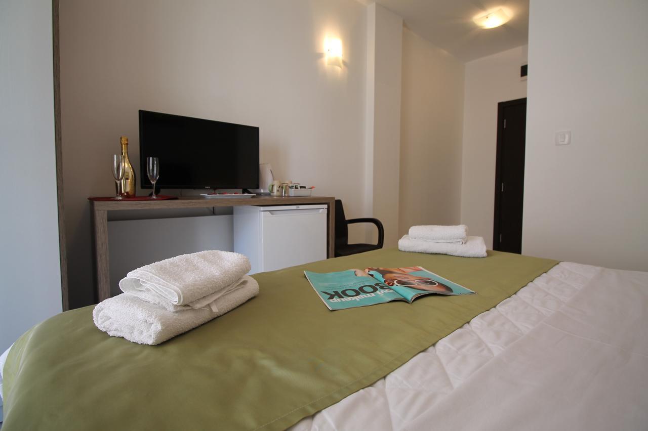 Le Marc Guest House Budva Exterior foto