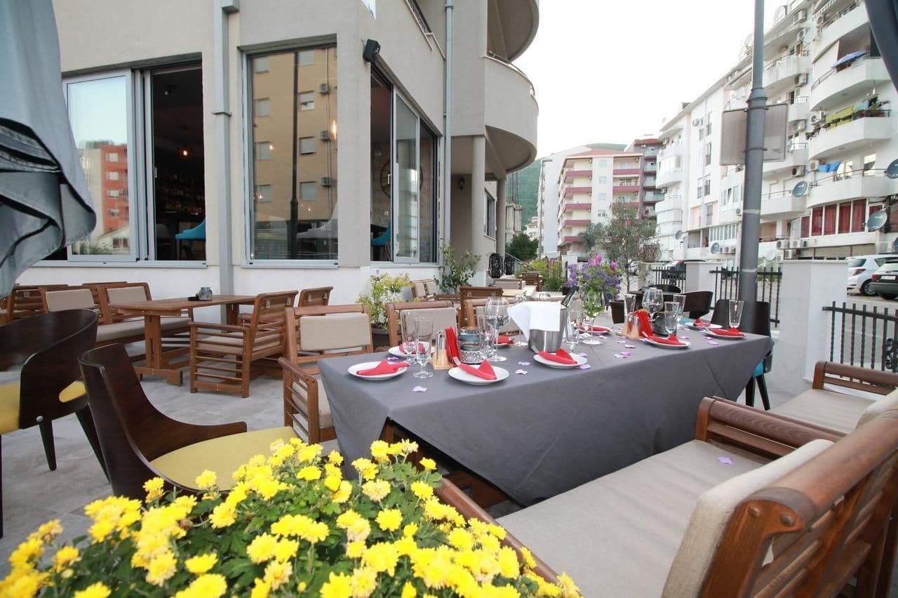 Le Marc Guest House Budva Exterior foto